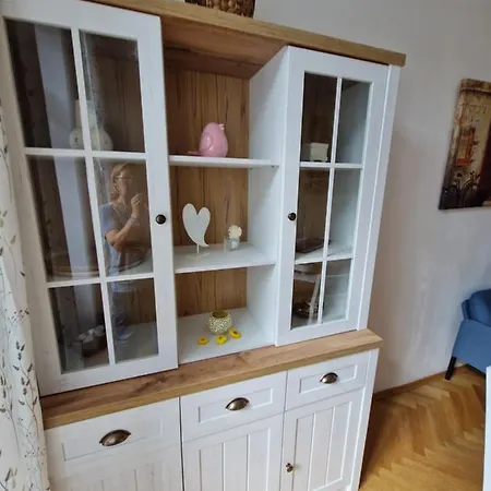Entzueckendes Im Zentrum Apartment